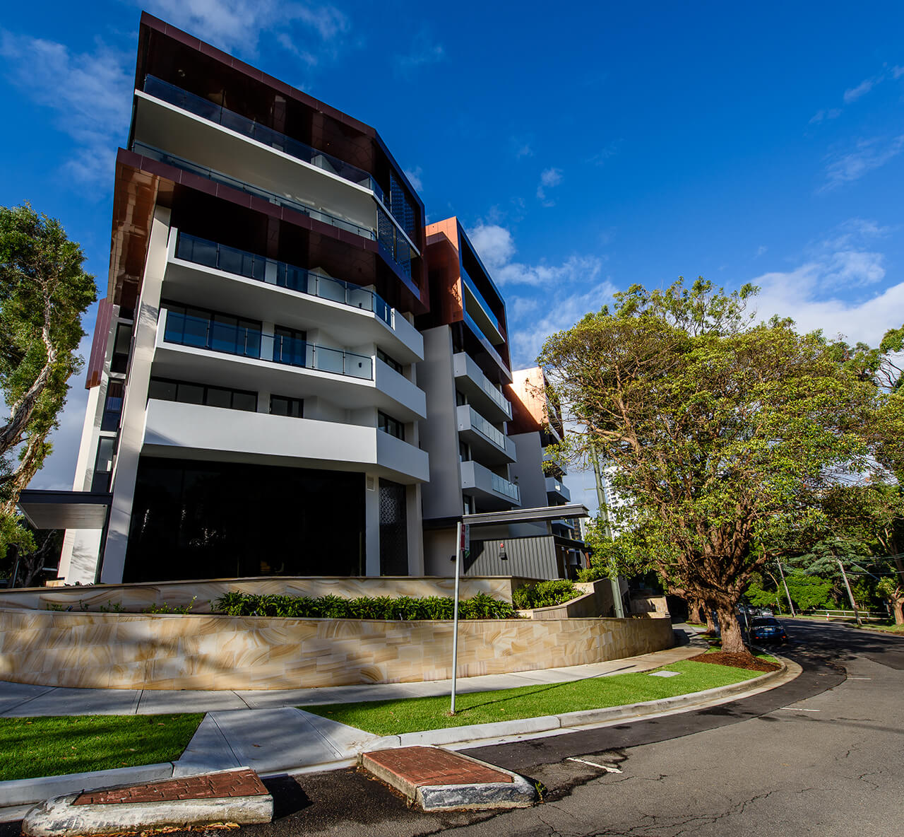Loftex Property - Embassy